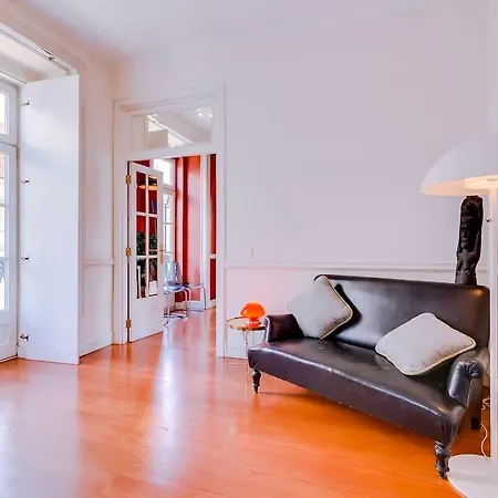 Stunning Views For Up To 4 Pax In Chiado Apartamento