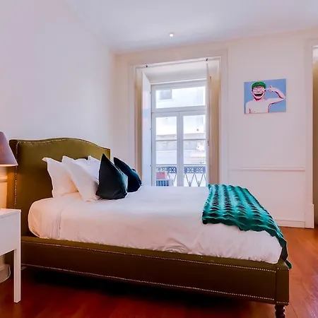 Apartamento Stunning Views For Up To 4 Pax In Chiado *