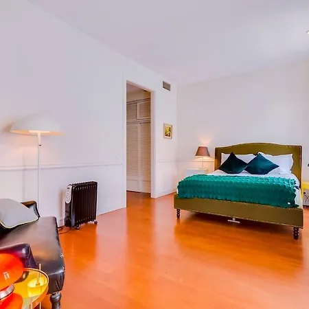 Stunning Views For Up To 4 Pax In Chiado Apartamento *